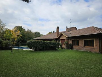 Casa alquiler Golfer s - permuta