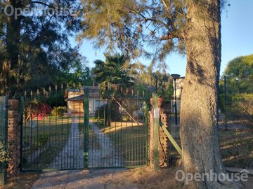 VENTA -EXCELENTE CASA QUINTA EN CUMBRE DE LA ROSA III-