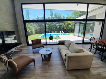 Casa en  Alquiler anual Benavidez Greens - 3 dormitorios - excelente acceso