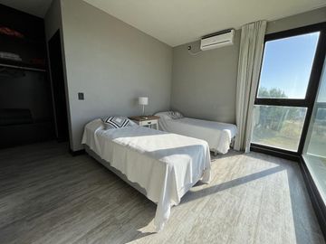 Casa en Alquiler- Barrio Residencial 1 Lote 619 de Costa Esmeralda - Excelente ubicacion