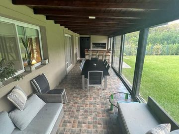 Casa en venta en Pilar Del Este