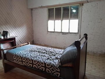 VENTA/PERMUTA - Casa - PH al frente - 4 dormitorios - Bella Vista, Rosario
