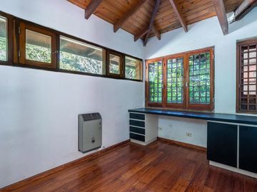 Casa en Venta en 28/443 y 446 City Bell - Alberto Dacal Propiedades