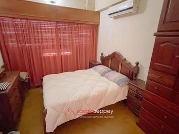 VENTA 2 CASAS en AGUA DE ORO  - 3500M2 - EXCELENTE UBICACIÓN