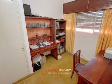 VENTA 2 CASAS en AGUA DE ORO  - 3500M2 - EXCELENTE UBICACIÓN