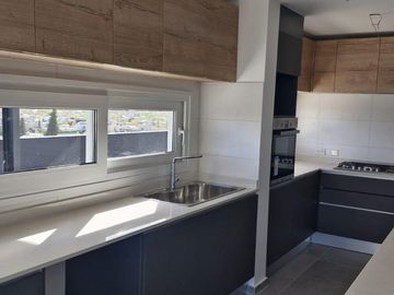 Departamento en  Moreno Center