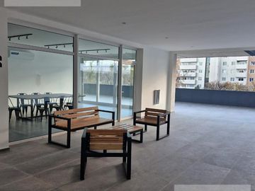 Departamento en  Moreno Center