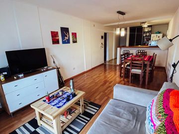 Departamento en venta - 2 Dormitorios 1 Baño - 90 mts2 - La Plata
