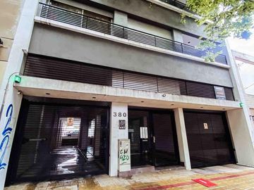 Departamento en venta - 2 Dormitorios 1 Baño - 90 mts2 - La Plata