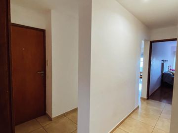Departamento en venta - 2 Dormitorios 1 Baño - 90 mts2 - La Plata