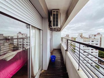 Departamento en venta - 2 Dormitorios 1 Baño - 90 mts2 - La Plata
