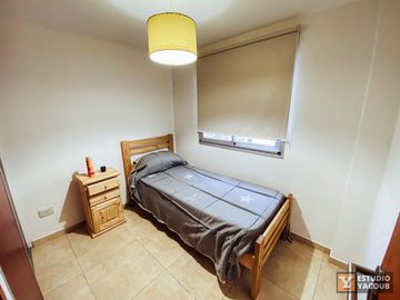 Departamento en venta - 2 Dormitorios 1 Baño - 90 mts2 - La Plata
