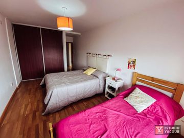 Departamento en venta - 2 Dormitorios 1 Baño - 90 mts2 - La Plata