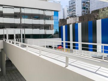 Venta Departamento dos dormitorios cochera y baulera Centro Rosario