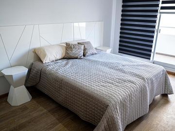 Venta Departamento dos dormitorios cochera y baulera Centro Rosario