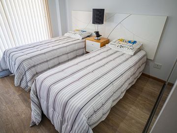 Venta Departamento dos dormitorios cochera y baulera Centro Rosario