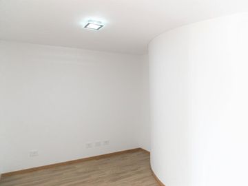 Venta Departamento dos dormitorios cochera y baulera Centro Rosario