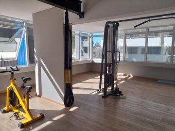 Venta Departamento dos dormitorios cochera y baulera Centro Rosario