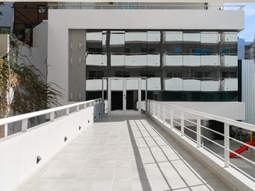 Venta Departamento dos dormitorios cochera y baulera Centro Rosario