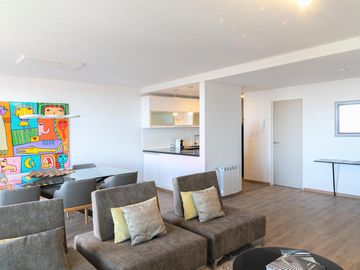 Venta Departamento dos dormitorios cochera y baulera Centro Rosario