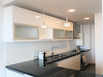 Venta Departamento dos dormitorios cochera y baulera Centro Rosario