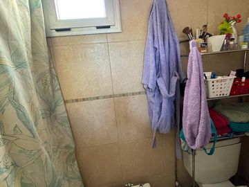 Departamento en venta de 2 ambientes con balcón al frente