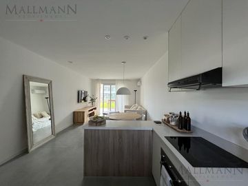 Excelente departamento 2 dormitorios en Townhouse Pilara