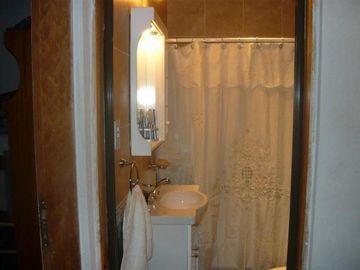 Casa venta - 3 dormitorios 1 baño - 136  mts2 - Etcheverry