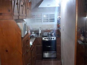 Casa venta - 3 dormitorios 1 baño - 136  mts2 - Etcheverry