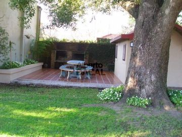 Casa en Venta en 408/Belg Villa Elisa - Alberto Dacal Propiedades