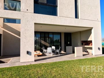 CASA VENTA CANNING BARRIO TERRALAGOS