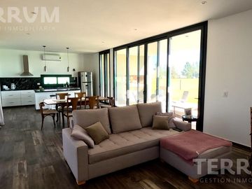 CASA VENTA CANNING BARRIO TERRALAGOS