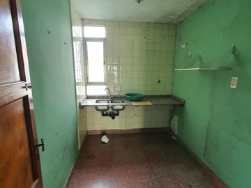 Casa sobre doble lote en Banfield Oeste
