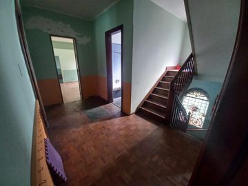 Casa sobre doble lote en Banfield Oeste