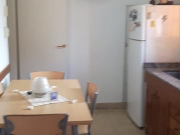 Casa tres ambientes con patio y quincho a la venta en Wilde