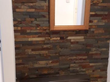 Casa tres ambientes con patio y quincho a la venta en Wilde