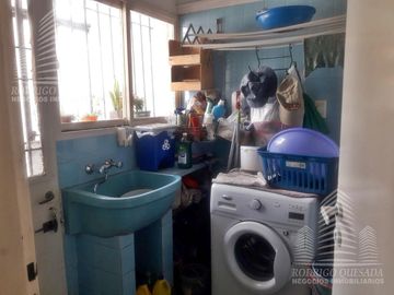 Hermoso chalet en dos plantas!Cochera para 3 vehiculos!Con piscina ,en Ramos Mejia (Zona Oeste)