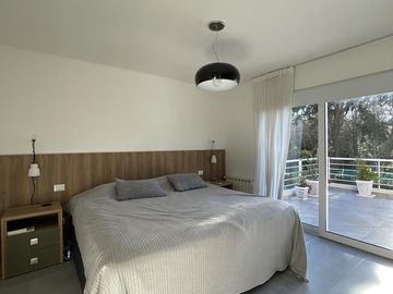 Casa en venta 4 amb en barrio cerrado Altos del Sol