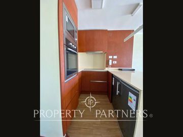 INVERSIONISTA!!! Penthouse de 1D+1B con renta asegurada