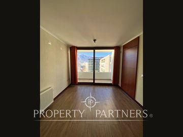 INVERSIONISTA!!! Penthouse de 1D+1B con renta asegurada