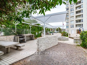 Excelente departamento de 3 dormitorios y 2 baños, ubicado a solo pasos de la Avenida del Mar