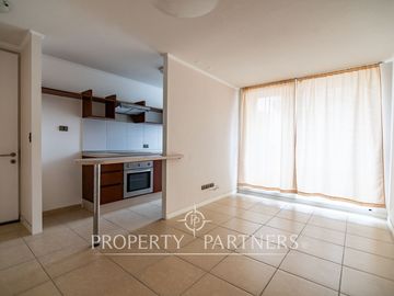 Excelente departamento de 3 dormitorios y 2 baños, ubicado a solo pasos de la Avenida del Mar