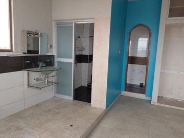 ¡EN VENTA! 4 Locales Comerciales en Iquitos cerca a Plaza 28 de Julio