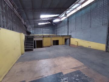 ¡EN VENTA! 4 Locales Comerciales en Iquitos cerca a Plaza 28 de Julio