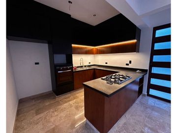 Venta casa nueva Paseos Country Mérida
