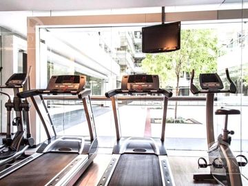 Alquiler Atelier Apto Profesional Amplio 2 Ambientes con Patio en Live Hotel