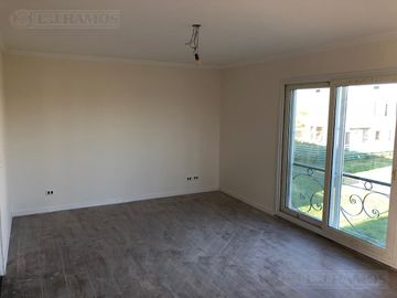 Casa en venta en el Barrio Vistas, Puertos / Escobar