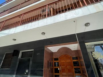 Departamento de 3 ambientes con amplio balcón - Wilde Centro