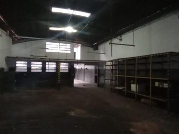Galpón en Villa Lynch