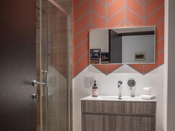 LOFT EN VENTA EN CONDESA CON CARRIL DE NADO